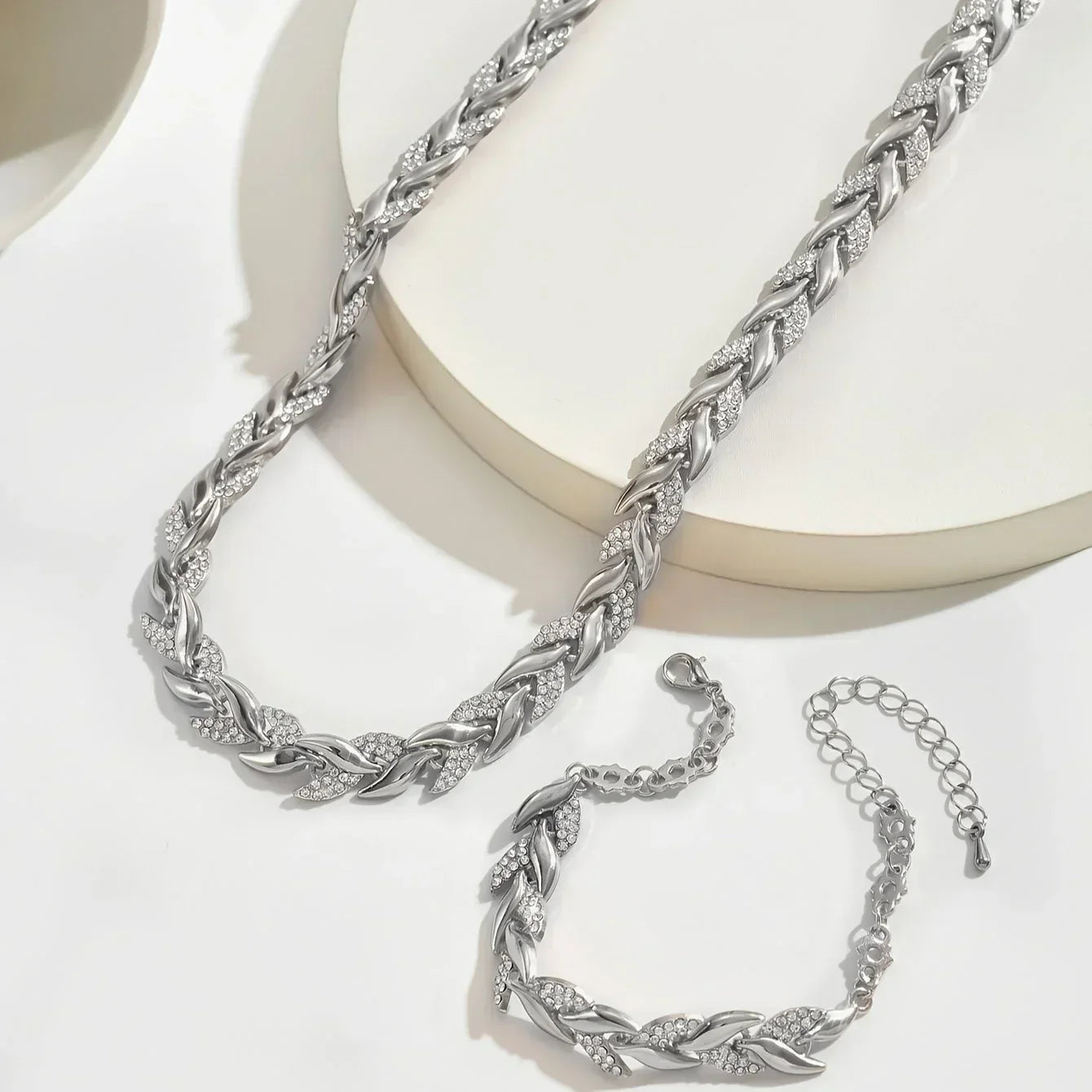 Liene™ | Mermaid Necklace & Bracelet