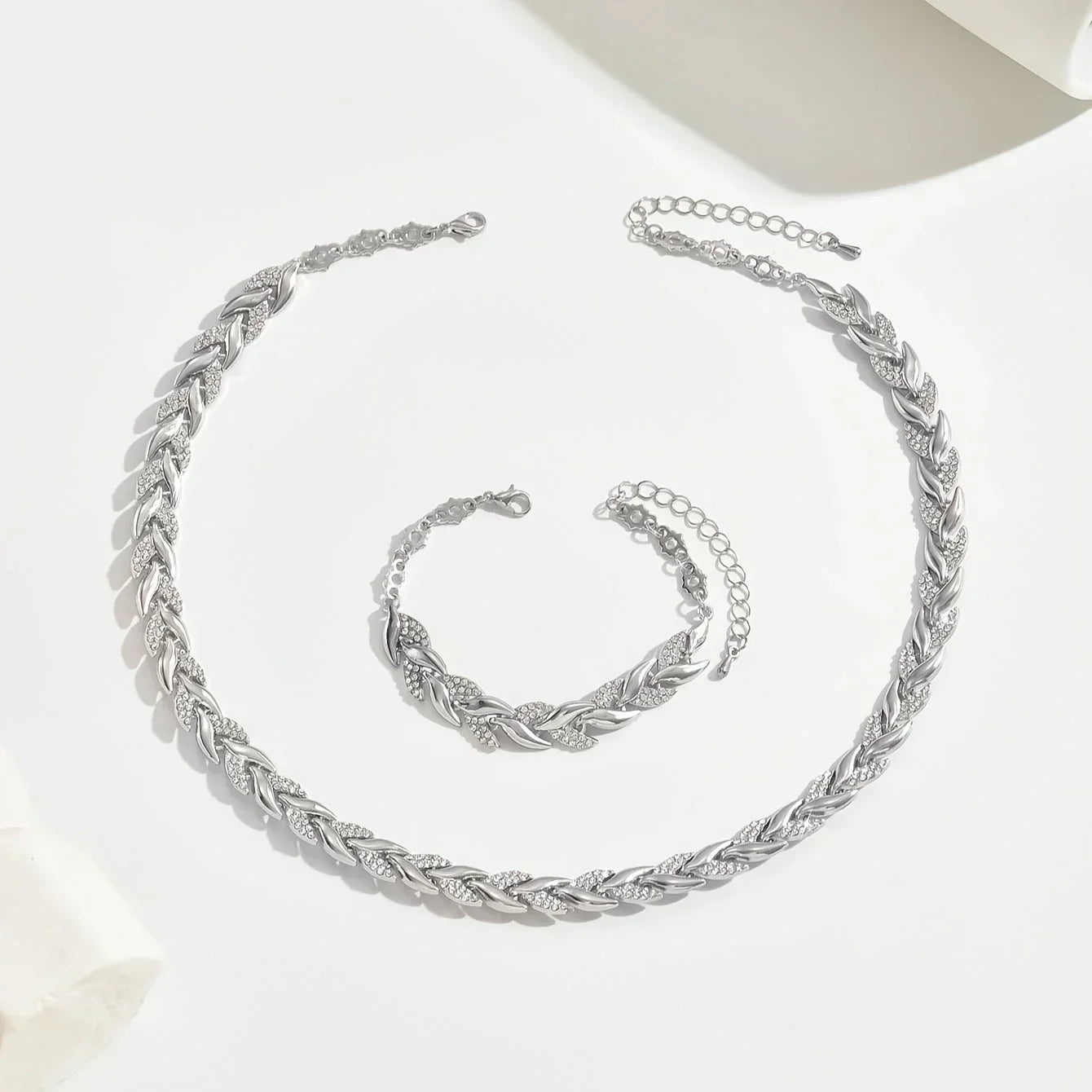 Liene™ | Mermaid Necklace & Bracelet