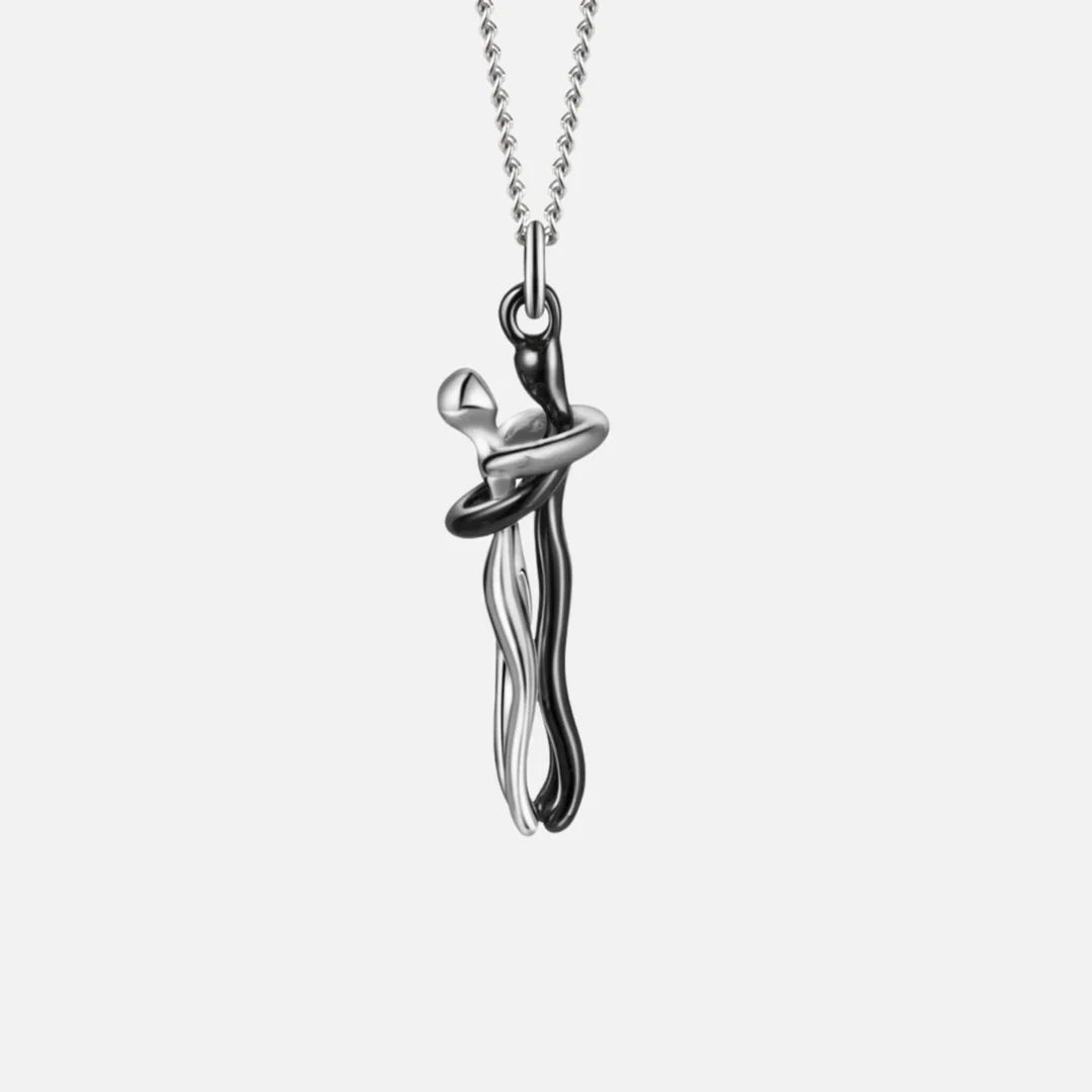 SOUL EMBRACE NECKLACE