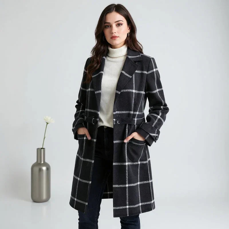 VALERIA | ELEGANT CHECKED WOOL COAT