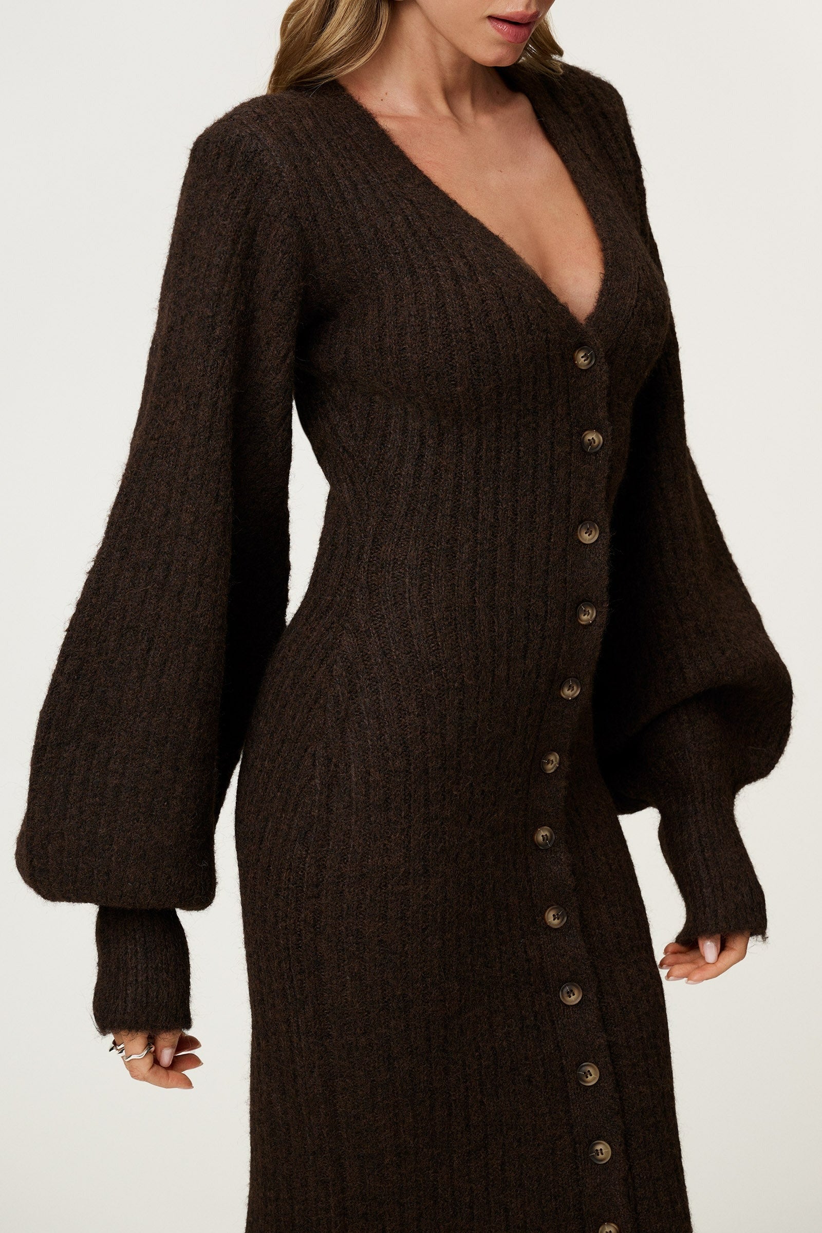 AVELINE | KNITTED MAXI DRESS