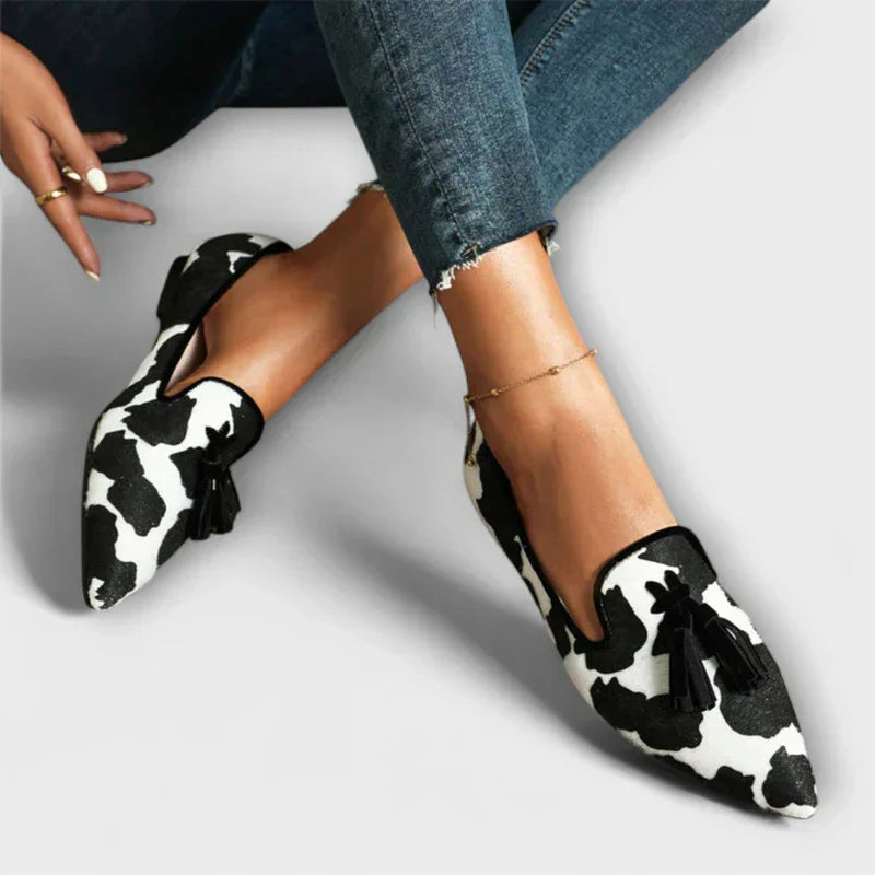 ZELVIA | TASSEL PRINT LOAFERS