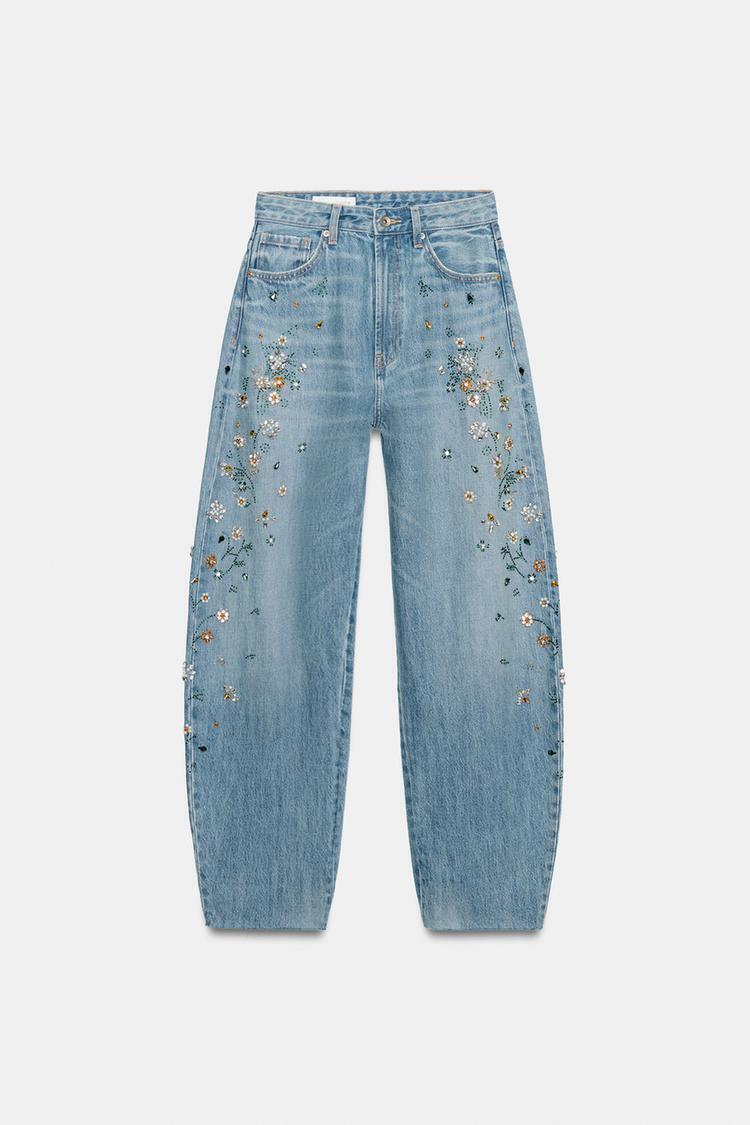 Embroidered Barrel Jeans