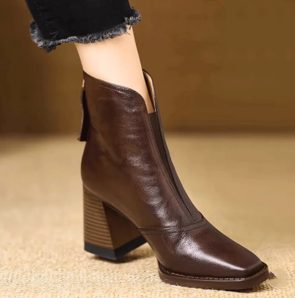 CLAUDIA | MID HEEL ANKLE BOOTS